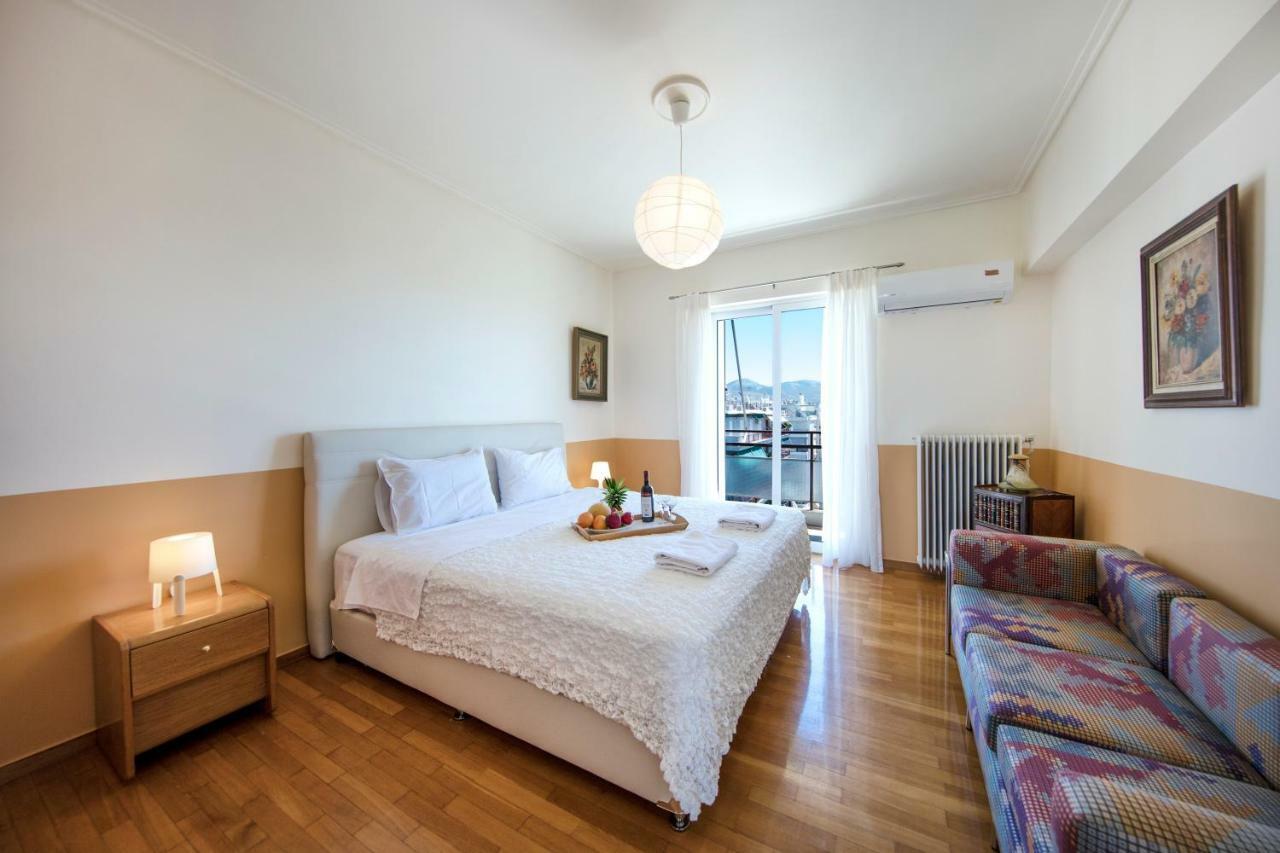Walking In Alimos Apartment. Athens Luaran gambar