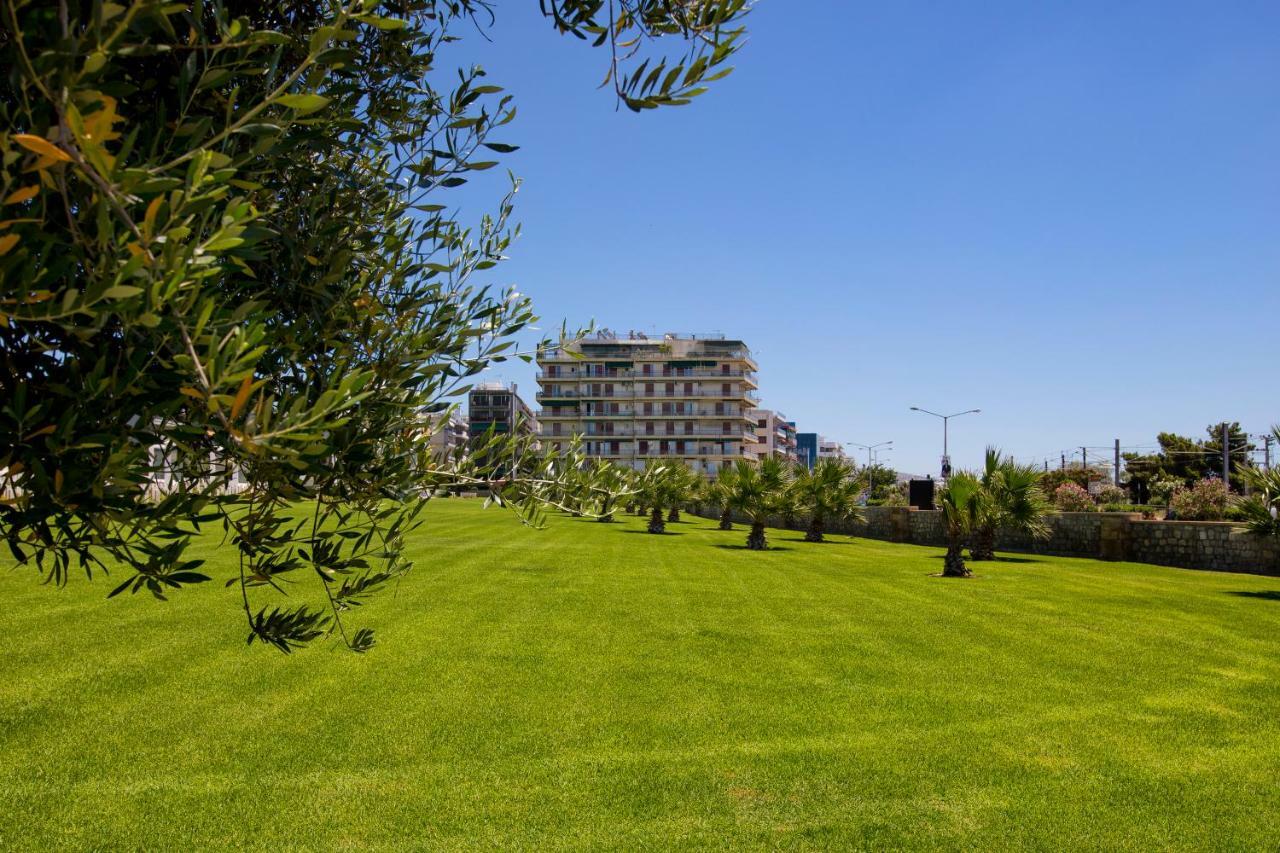 Walking In Alimos Apartment. Athens Luaran gambar